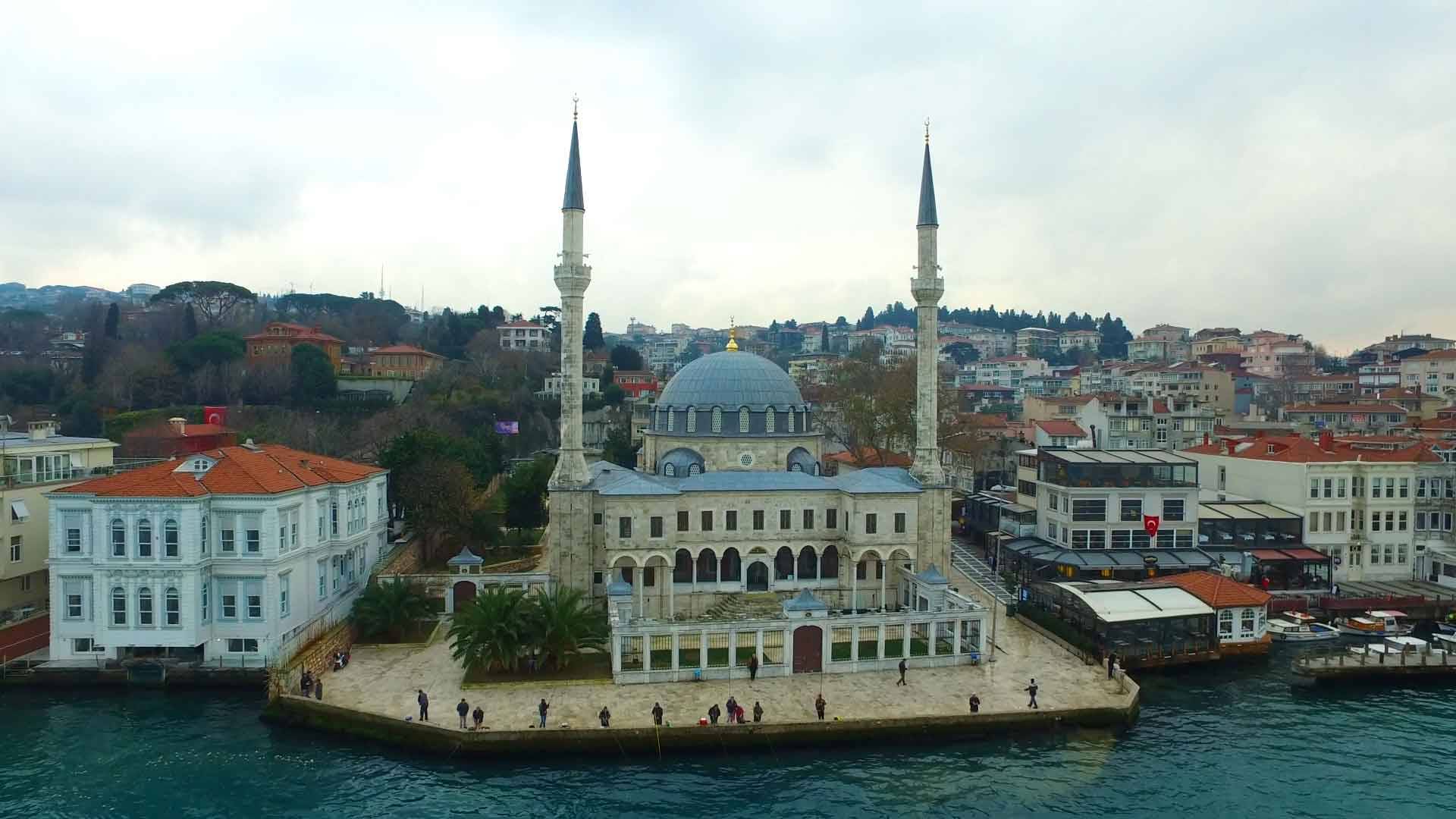 Beylerbeyi Camii